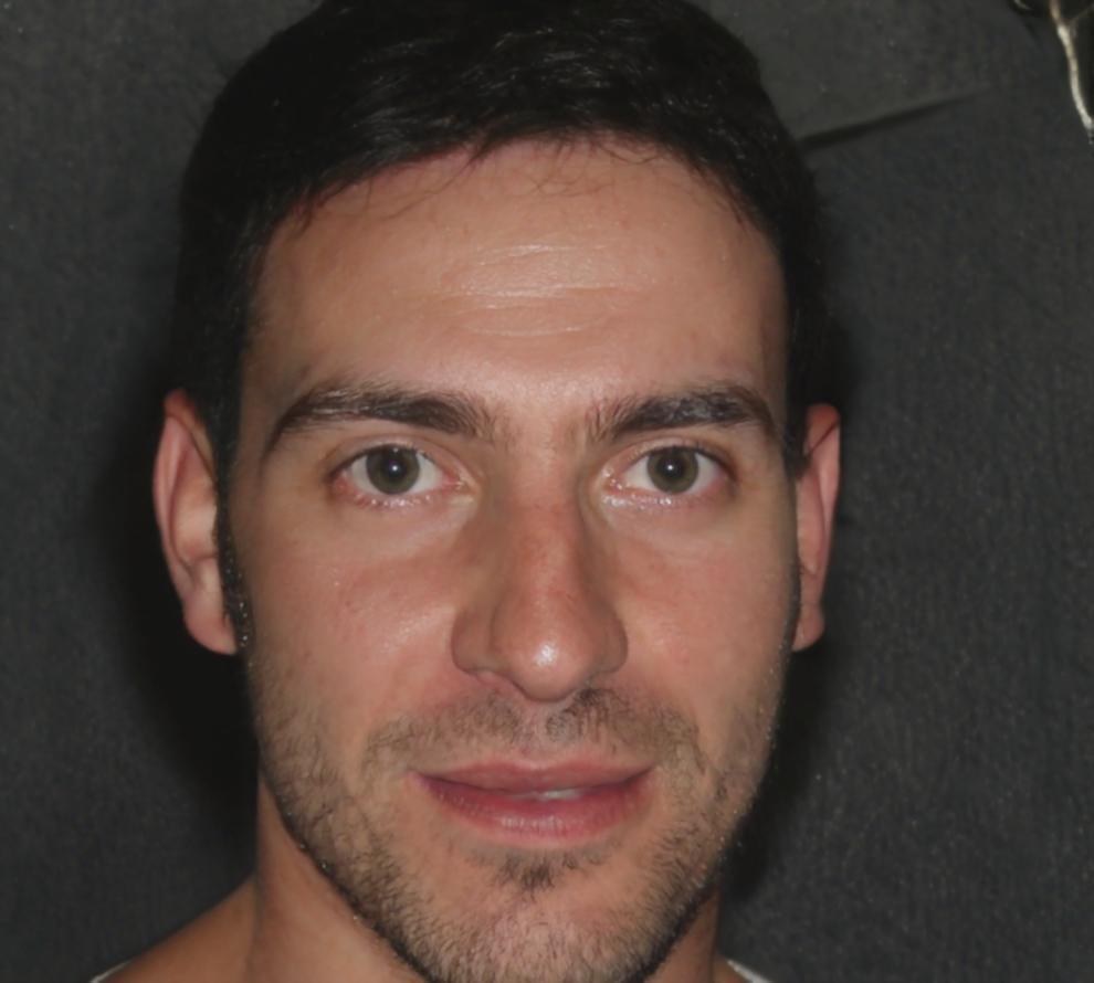 Portrait of financial planning advisor Cameron Reid